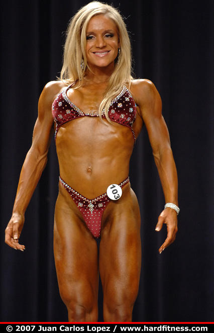 Stacy Adams Twopiece 2007 IFBB North American Championships