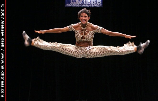April Fortier - routine - 2007 Team Universe and NYC Pro Figure